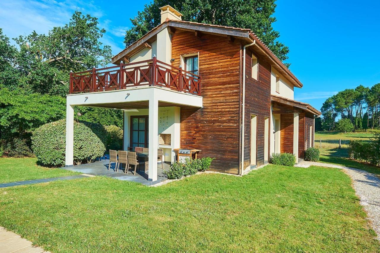 Residence Chateau De Salles Salles  Buitenkant foto